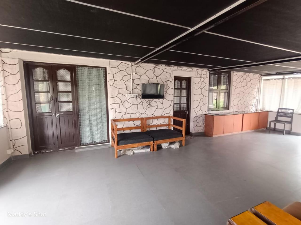 Armaan'S Mud Mart Villa Kodaikanal Eksteriør bilde